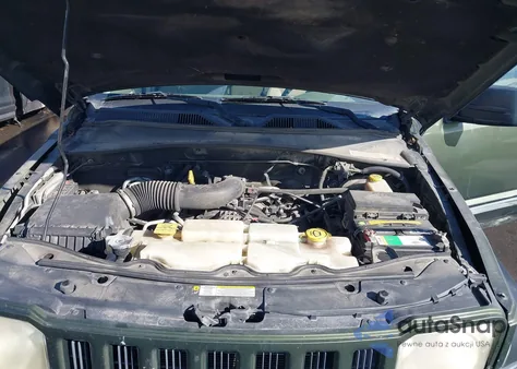 2008 Jeep Liberty Sport z USA, uszkodzony, nr VIN 1J8GN28K68W154845